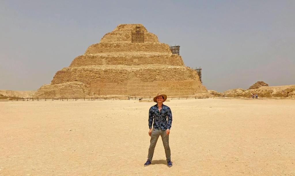 Pyramids Express View Hotel Kafret el-Gabal Extérieur photo